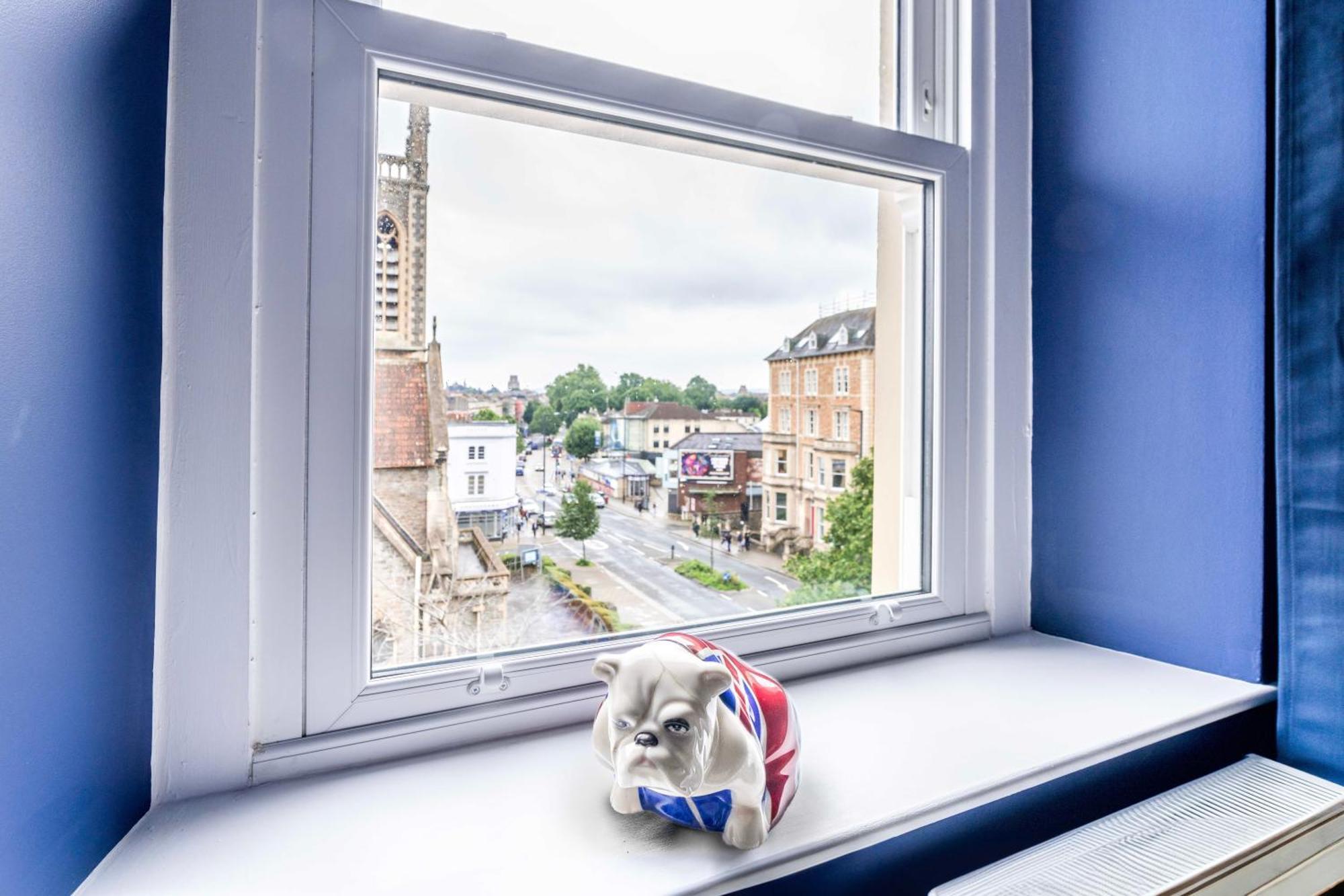 Skyfall With Free Parking For Families & Business By Prescott Apartments Bristol Zewnętrze zdjęcie