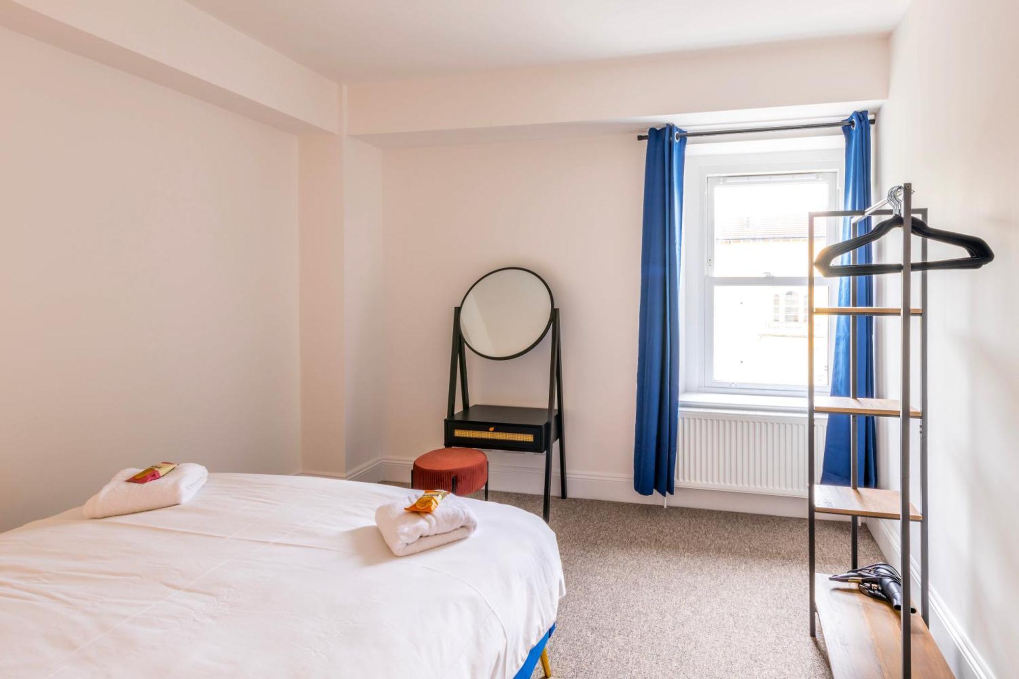 Skyfall With Free Parking For Families & Business By Prescott Apartments Bristol Zewnętrze zdjęcie
